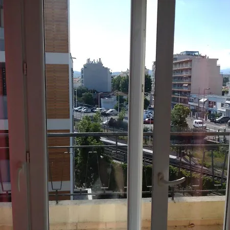 Les Floralies Apartment *